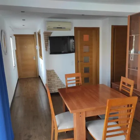 Apartamento La Pineda Apartamento La Pineda