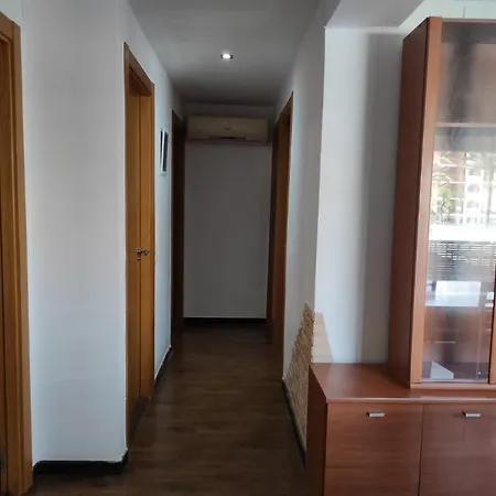 Apartment Apartamento La Pineda *